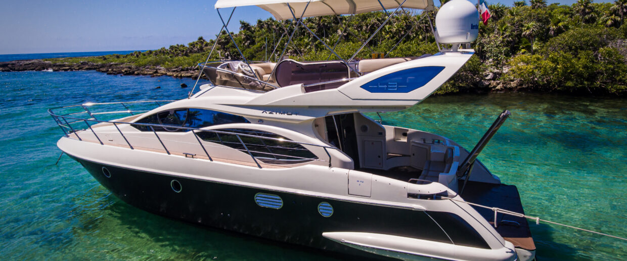 43' Yacht Azimut