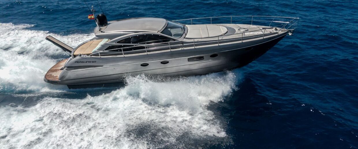 Pershing 50